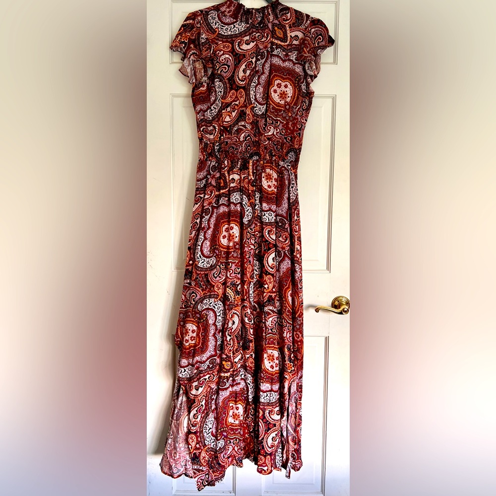 MSK jumpsuit worn once. Size large paisley print, slit up the legs to knee